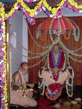 Srila Prabhupada Aratika